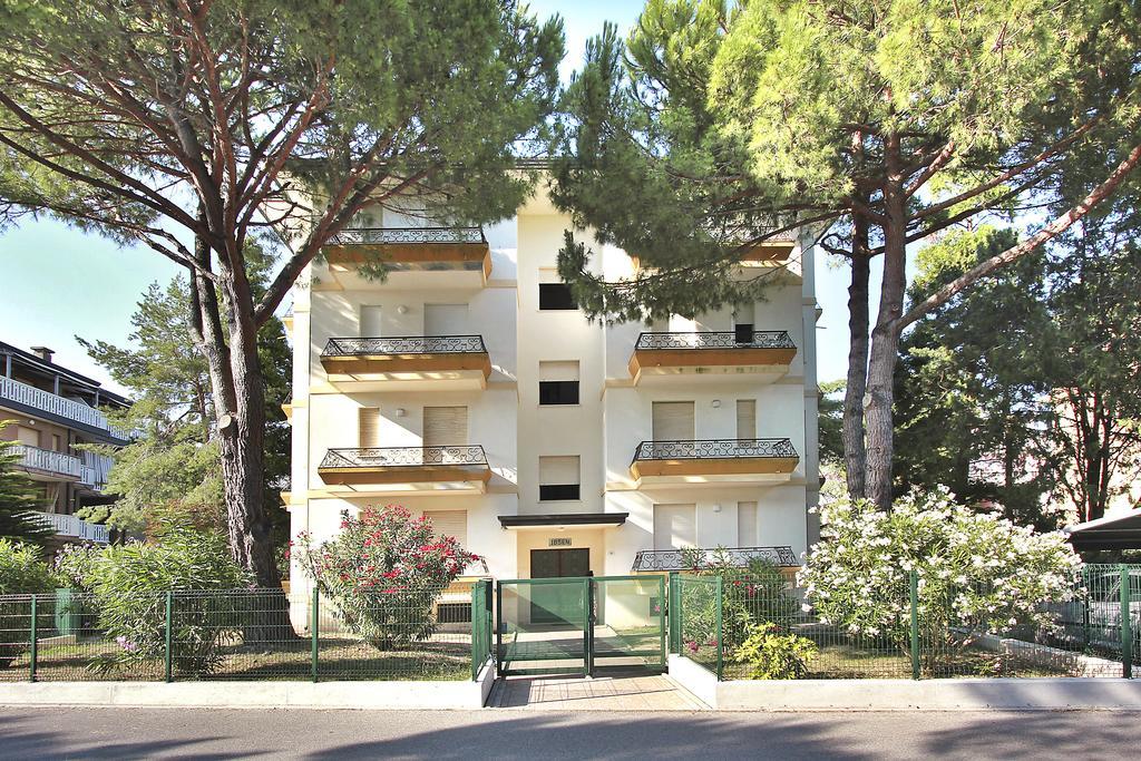 Апартаменты Residenza Ibsen Линьяно-Саббьядоро Номер фото